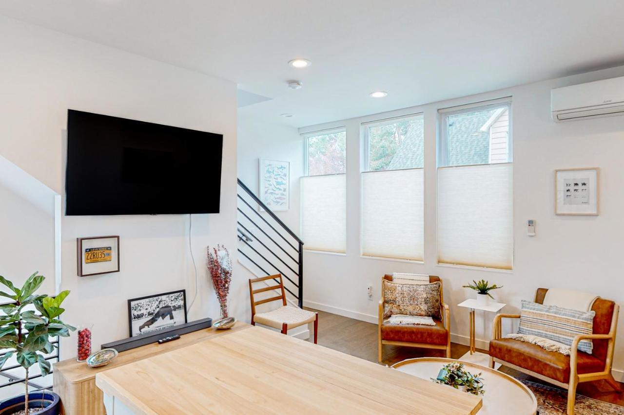 Northlake Nirvana Seattle Extérieur photo