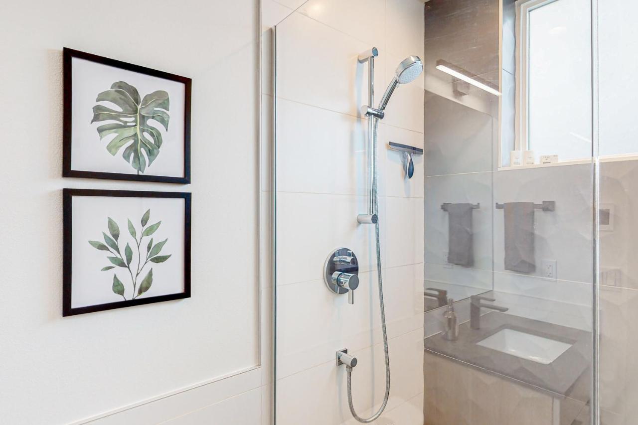 Northlake Nirvana Seattle Extérieur photo