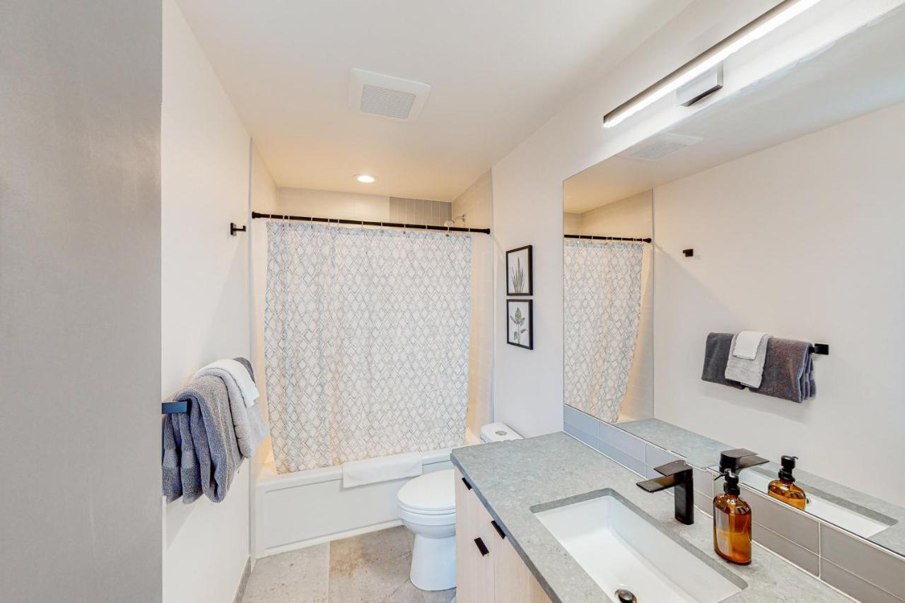 Northlake Nirvana Seattle Extérieur photo